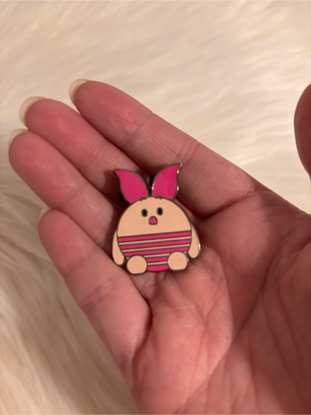 Disney Piglet Magical Mystery Pin - photo 2