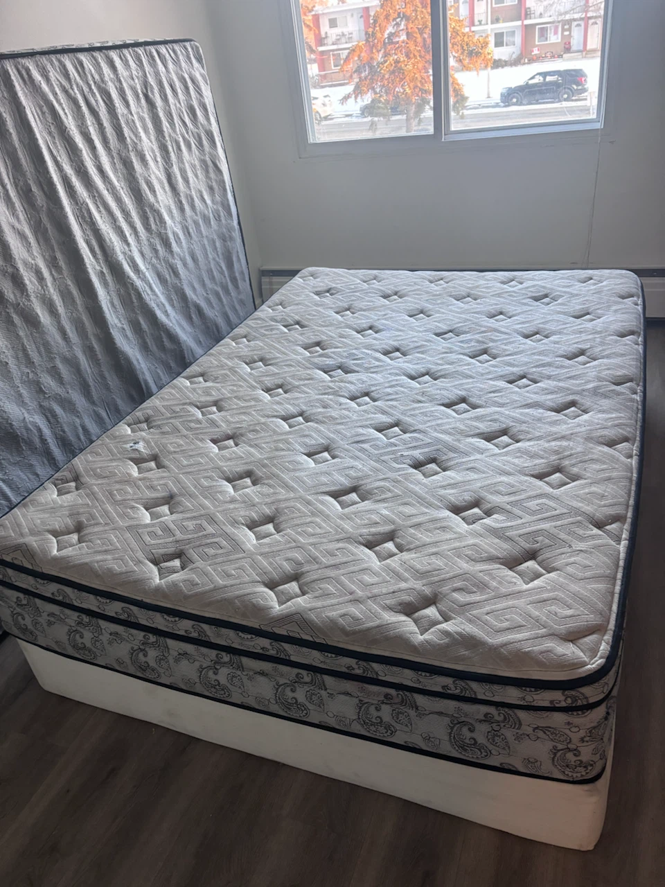 Double Sized Mattress with Box Spring - photo 2