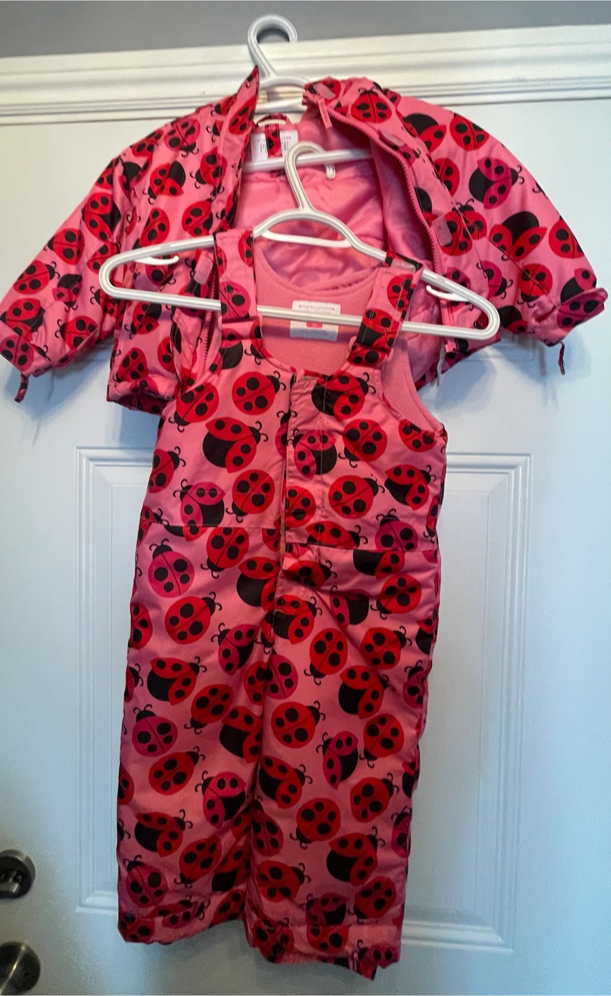 Children’s Place size 2T snowsuit set