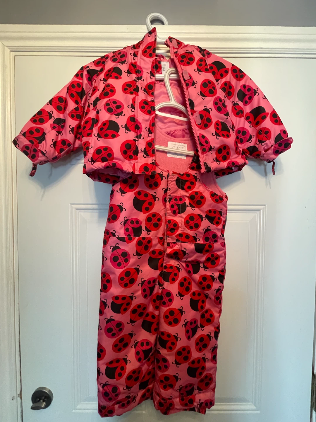 Children’s Place size 2T snowsuit set - photo 2