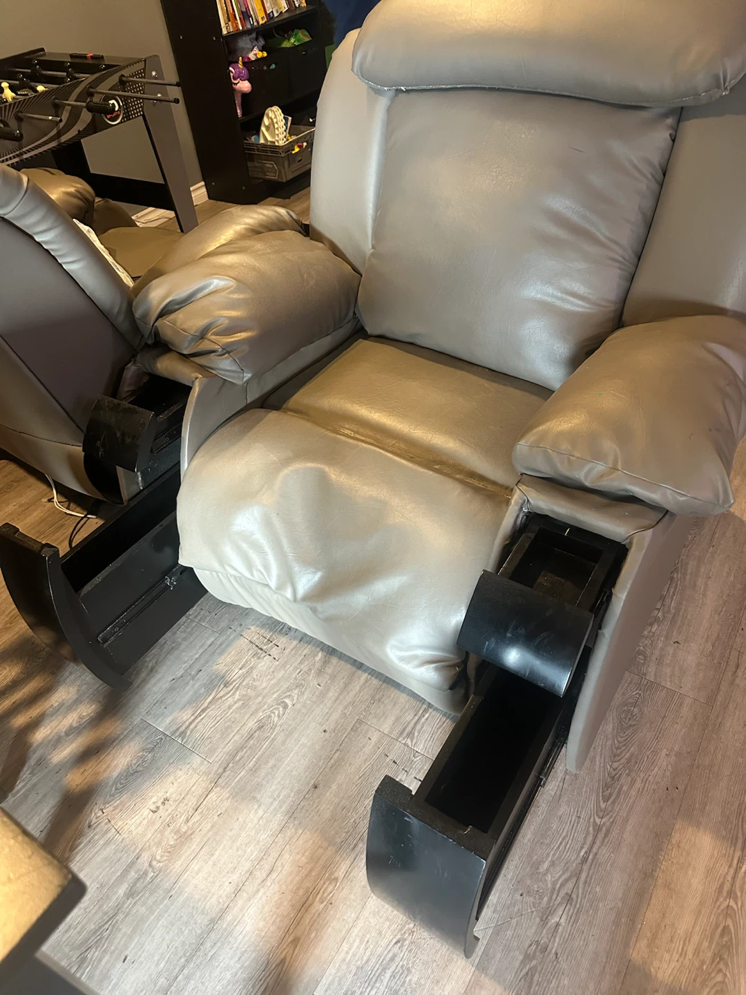 Grey Faux Leather Power Recliner - photo 3