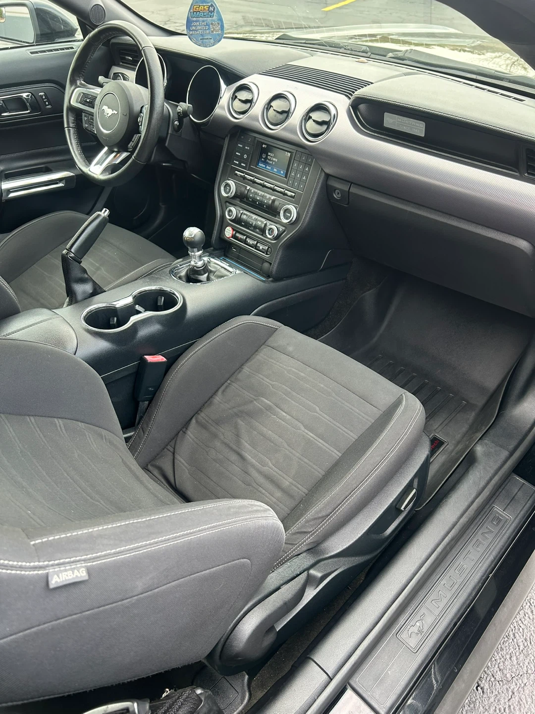 2016 Ford Mustang Manual transmission - photo 5
