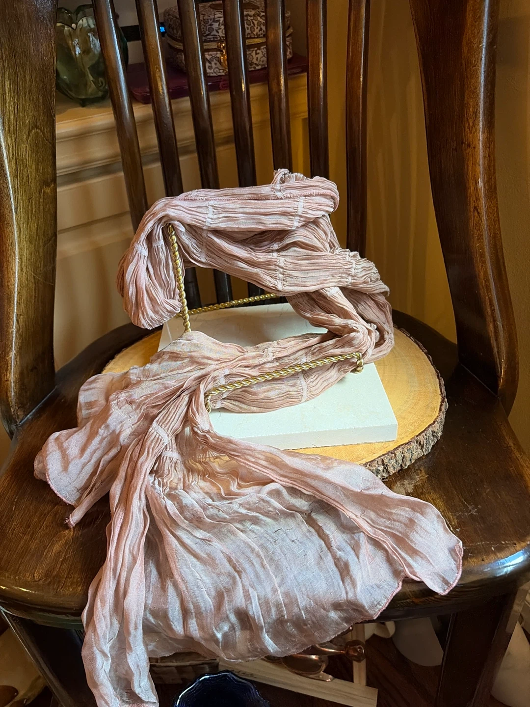 Pinky Taupe Crinkled Scarf