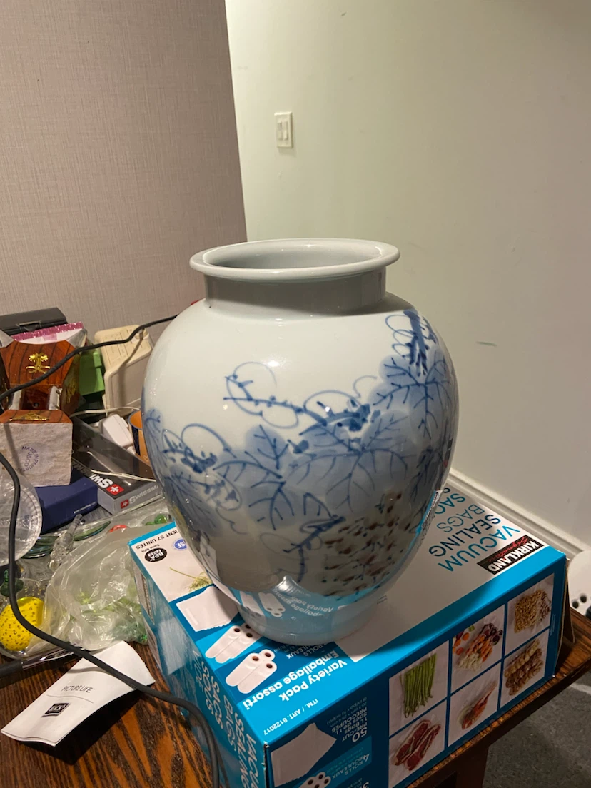 White ceramic vase with blue floral pattern - photo 5
