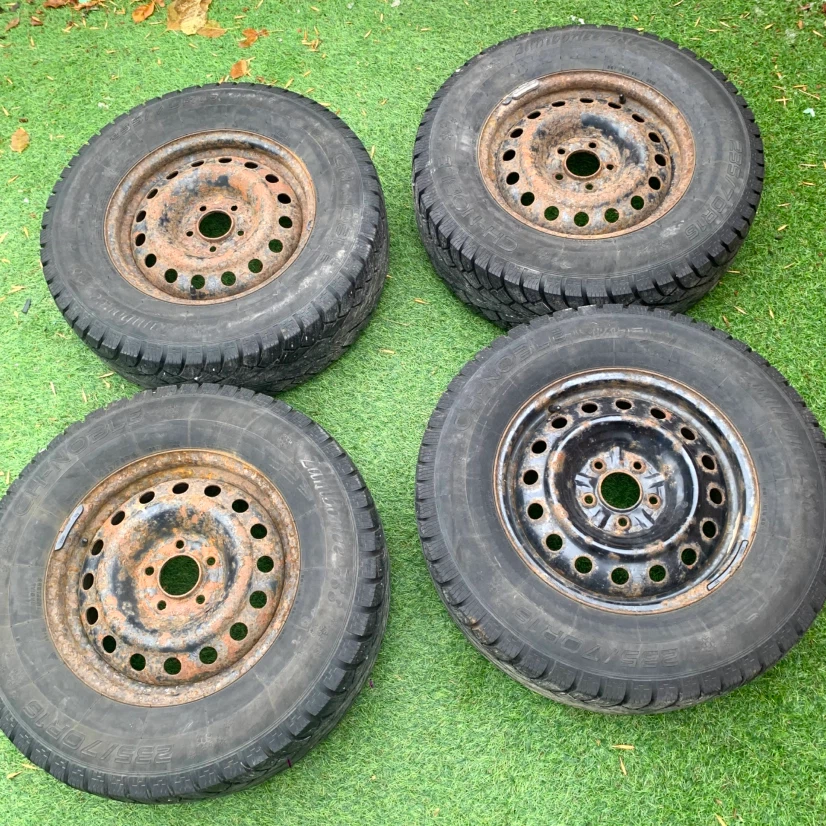 Winter Tires 235/70R16 Set of 4 Snow Tires on 5 Lug Steel Rims - photo 3