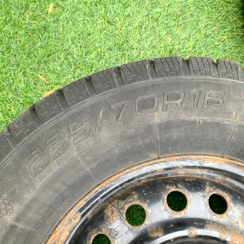 Winter Tires 235/70R16 Set of 4 Snow Tires on 5 Lug Steel Rims - photo 5