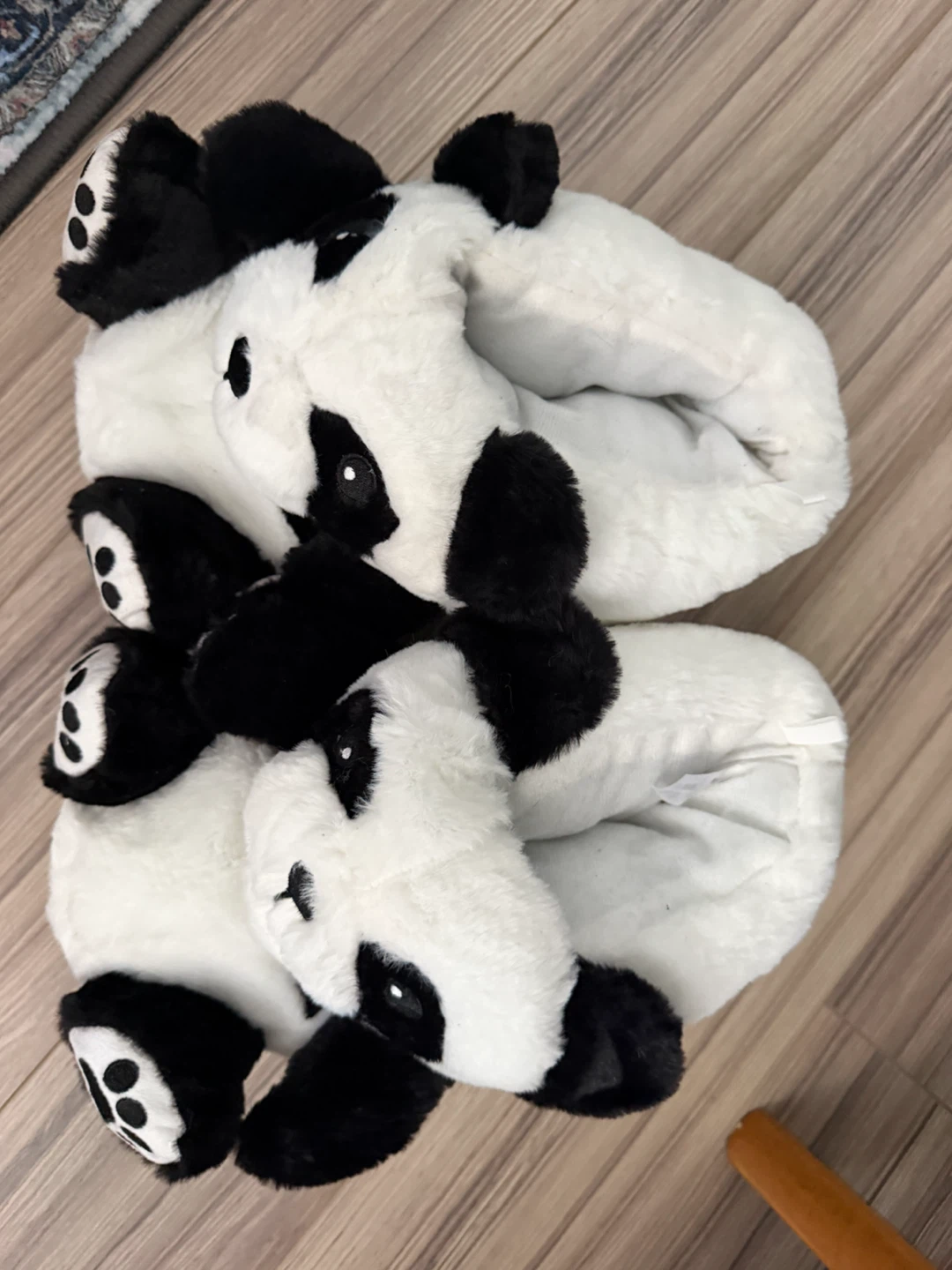 Plush Panda Slippers - photo 2