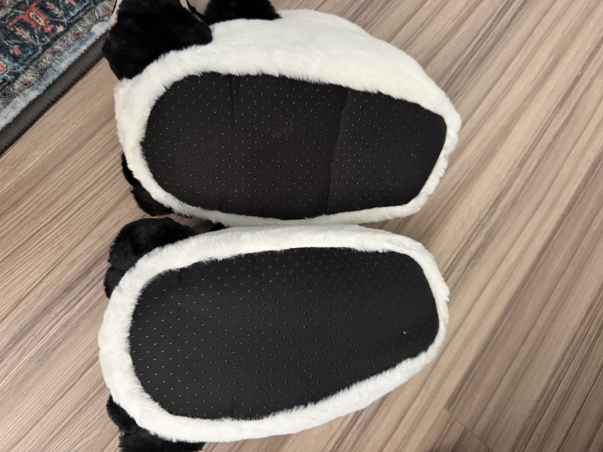 Plush Panda Slippers - photo 3