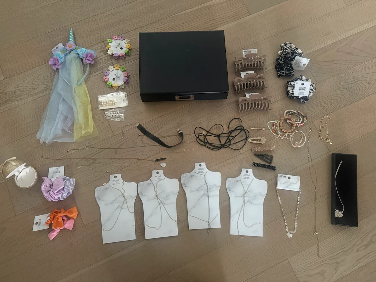 Hair accessories - jewelry - mostly all new $25 for all - photo 3