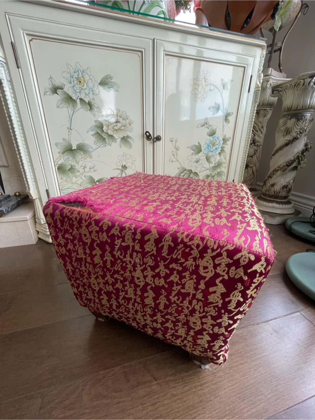 Asian-Style Patterned Ottoman