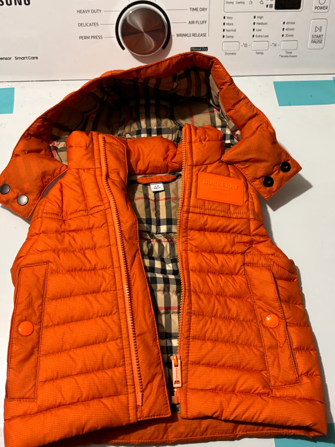 Burberry Baby Puffer Vest - photo 4
