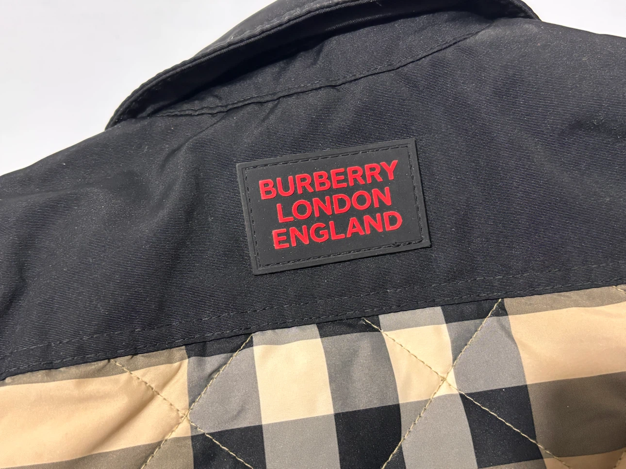Burberry Quilted Baby Jacket - photo 2