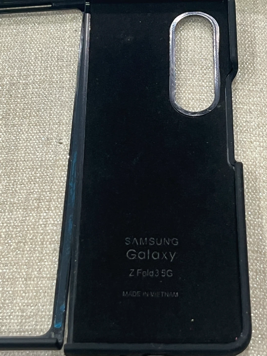 Samsung Galaxy Z Fold3 5G Silicone Cover - photo 3