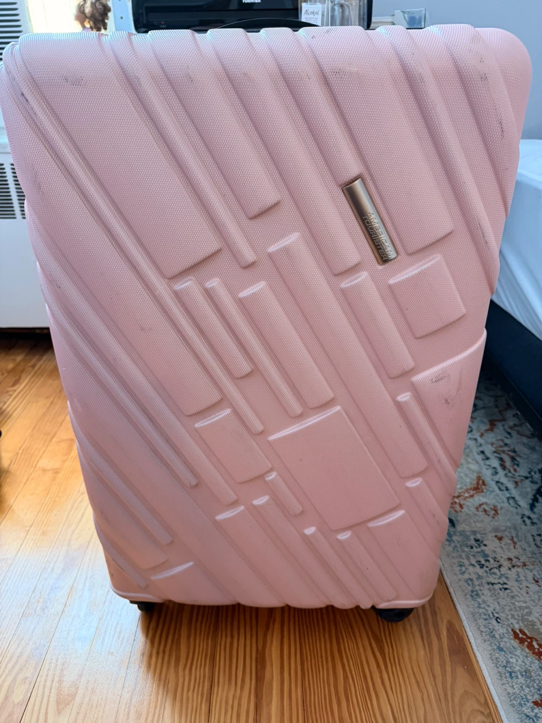 American Tourister Pink Hardside spinner luggage set - photo 5