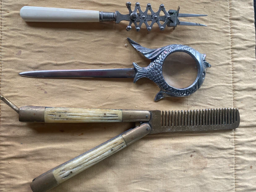 Three vintage collectibles