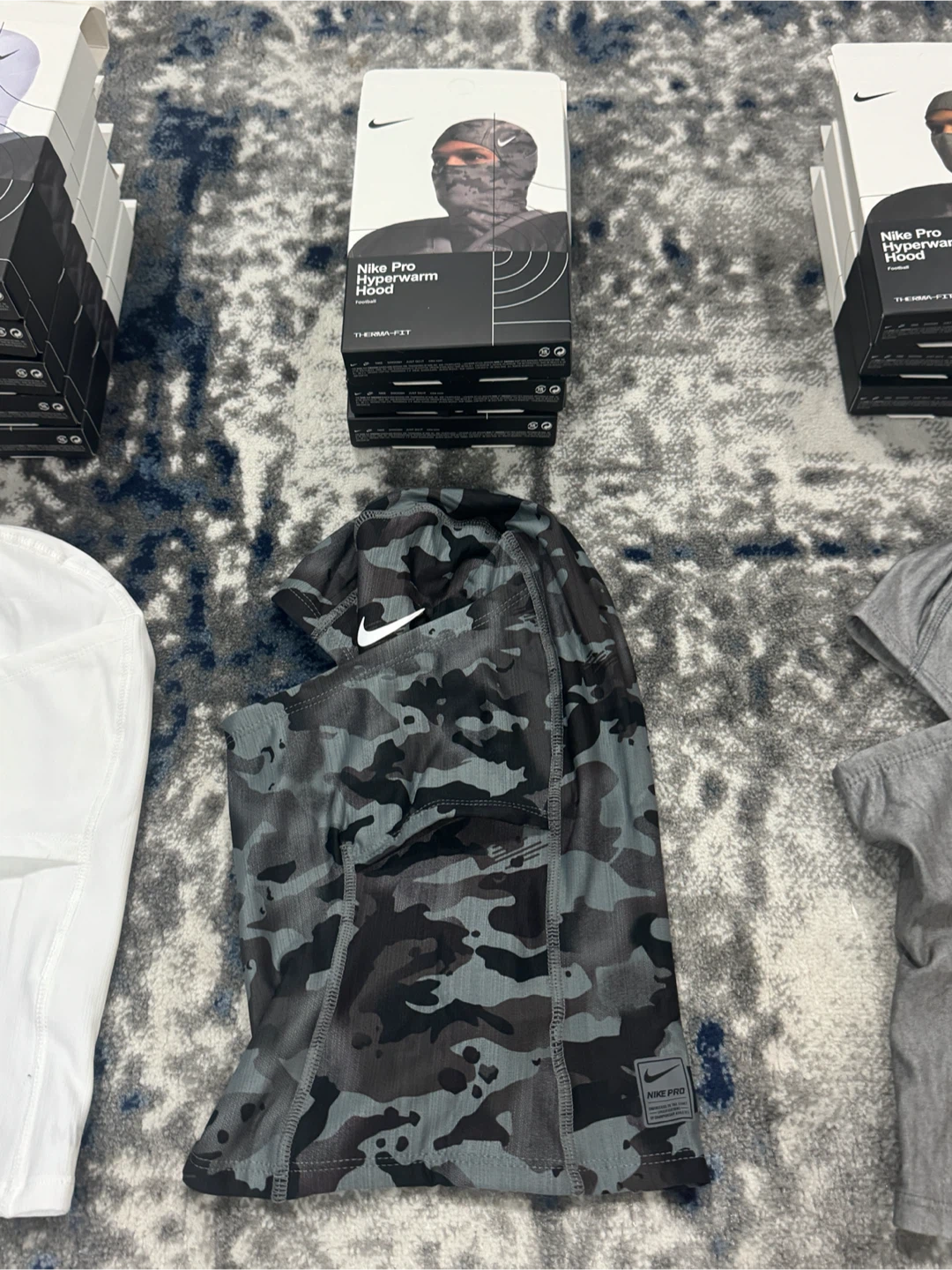 Nike Pro Therma-FIT Hood Balaclava - photo 4
