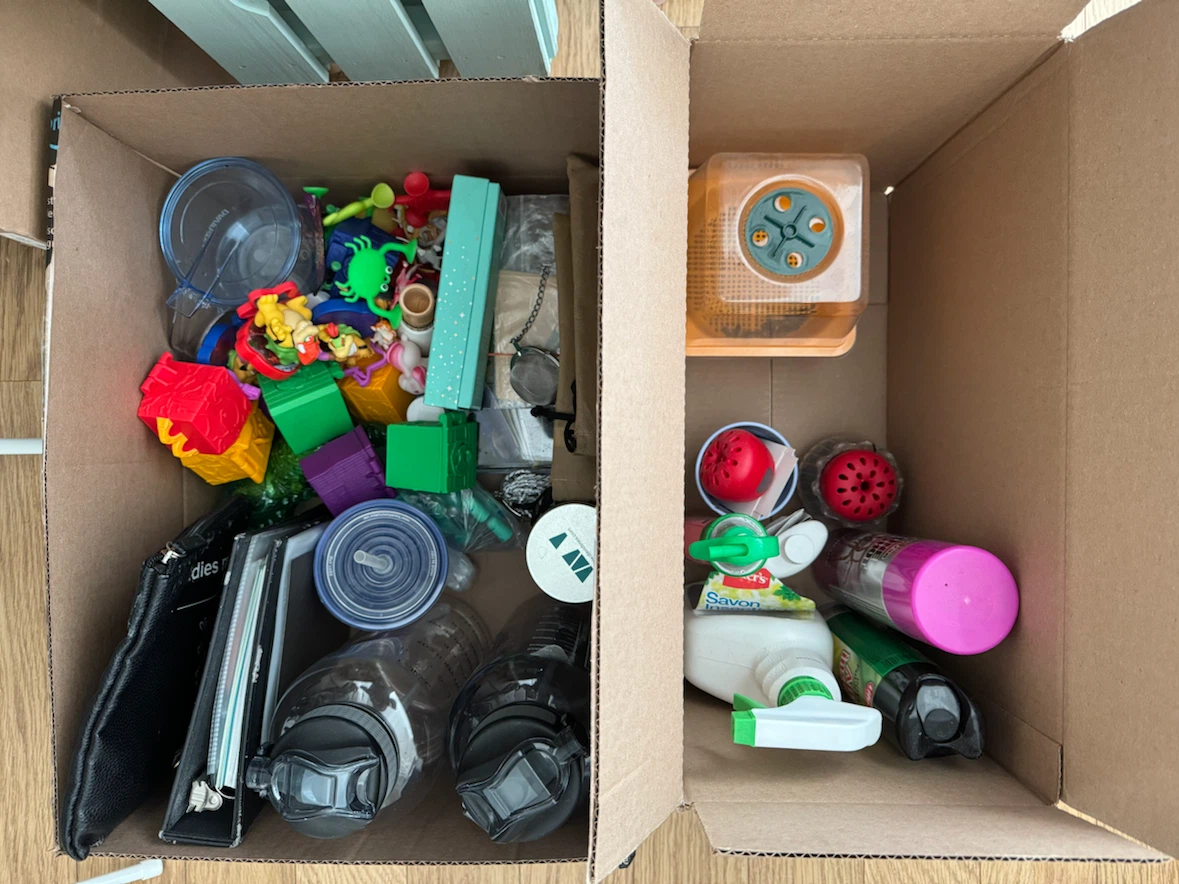 Various home items, toys and DAVIDsTEA items
