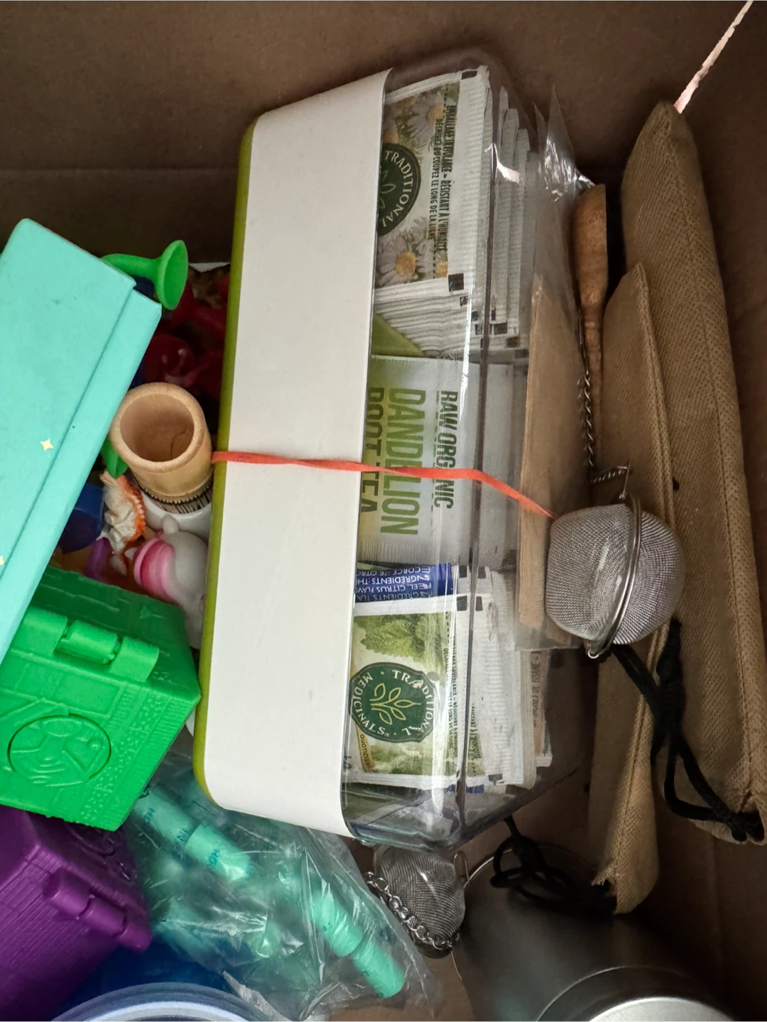 Various home items, toys and DAVIDsTEA items - photo 4
