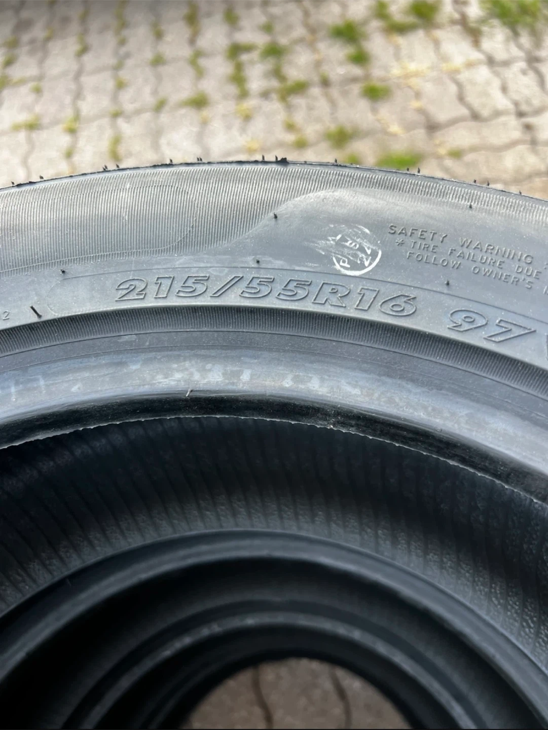 Set of 4 215/55R16 - photo 2