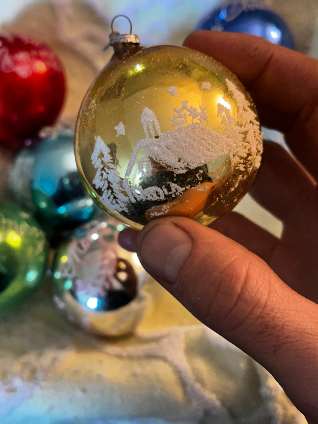 7 Vintage Shiny Brite Glass Stencil Ornaments Lot - photo 2