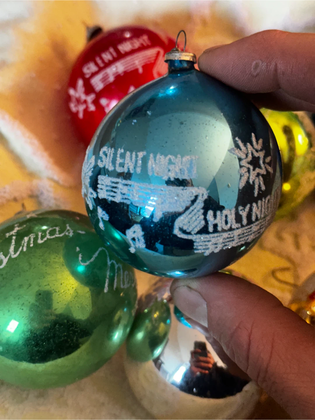 7 Vintage Shiny Brite Glass Stencil Ornaments Lot - photo 5