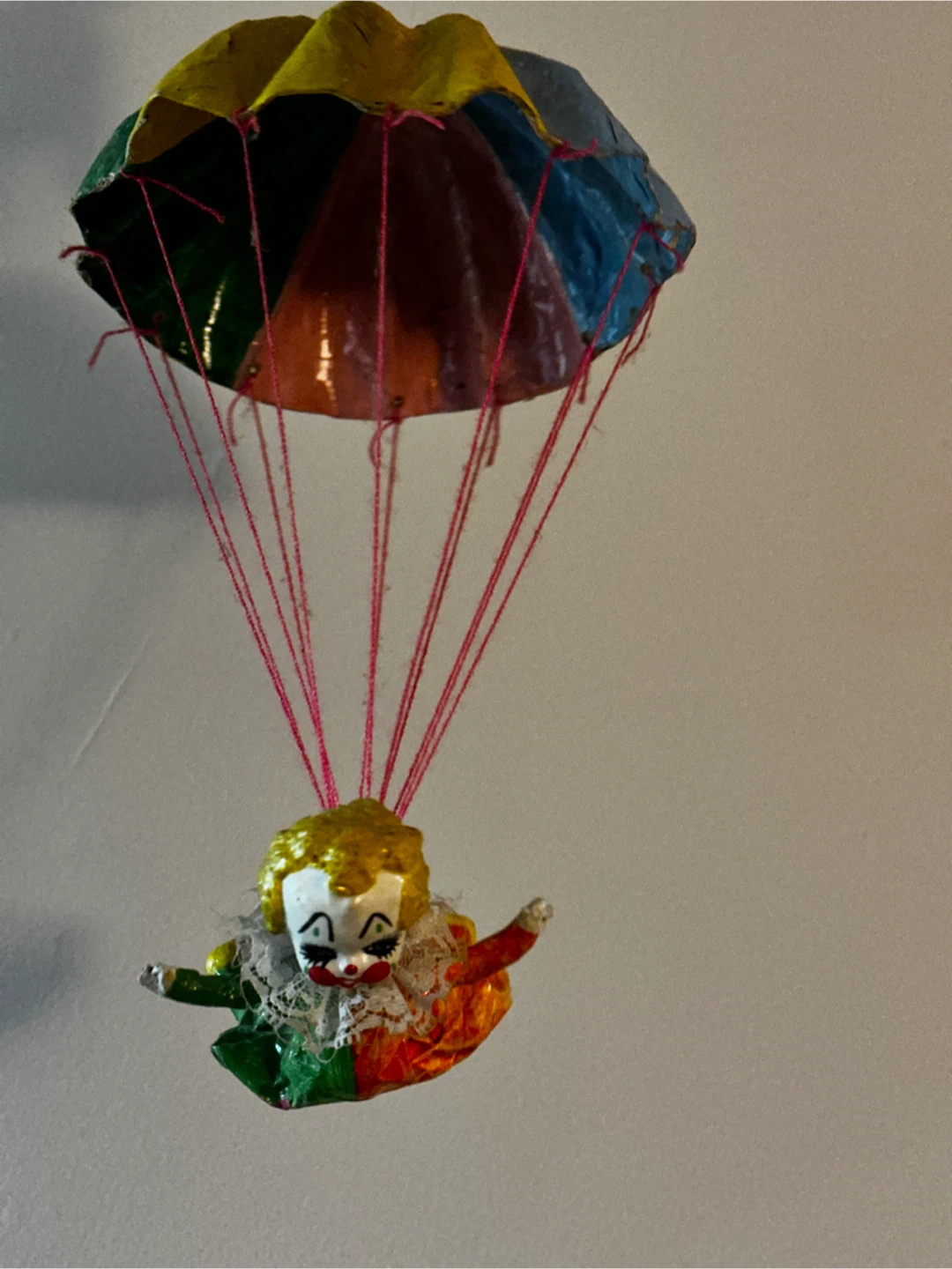 Vintage Mexican Folk Art  Paper Mache Parachute Clown - photo 3