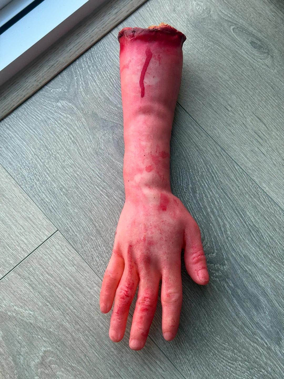 Halloween Prop Severed Arm Decoration