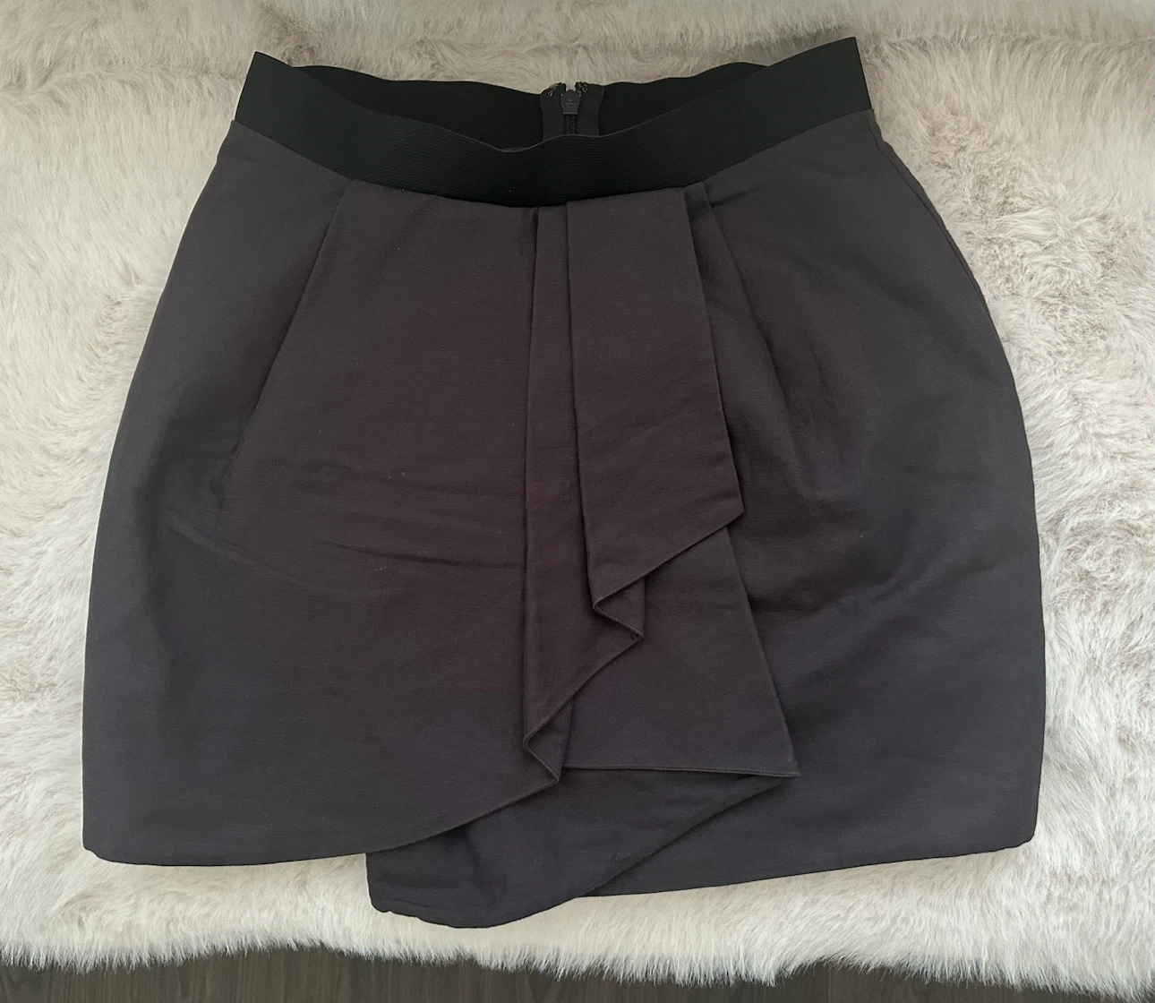 COS black skirt