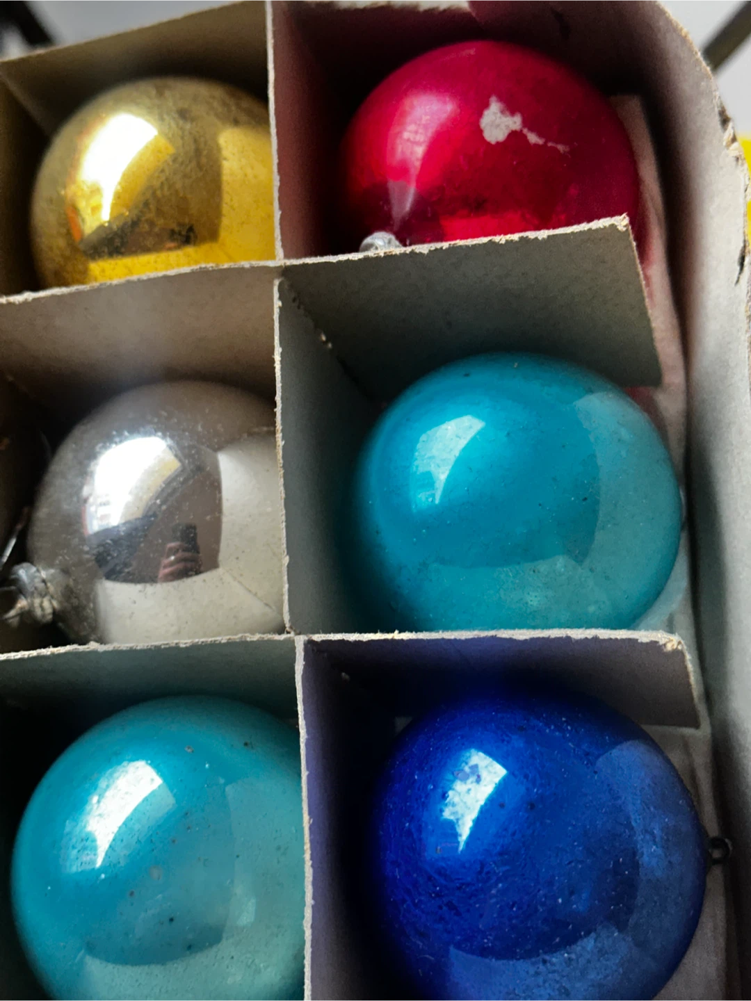 Vintage shiny brite med size mercury glass Christmas ornaments - photo 3