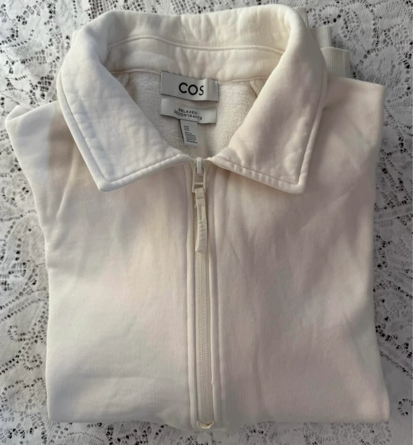 Sweatshirt (Medium) Unisex/ COS brand & Great Condition! - photo 5