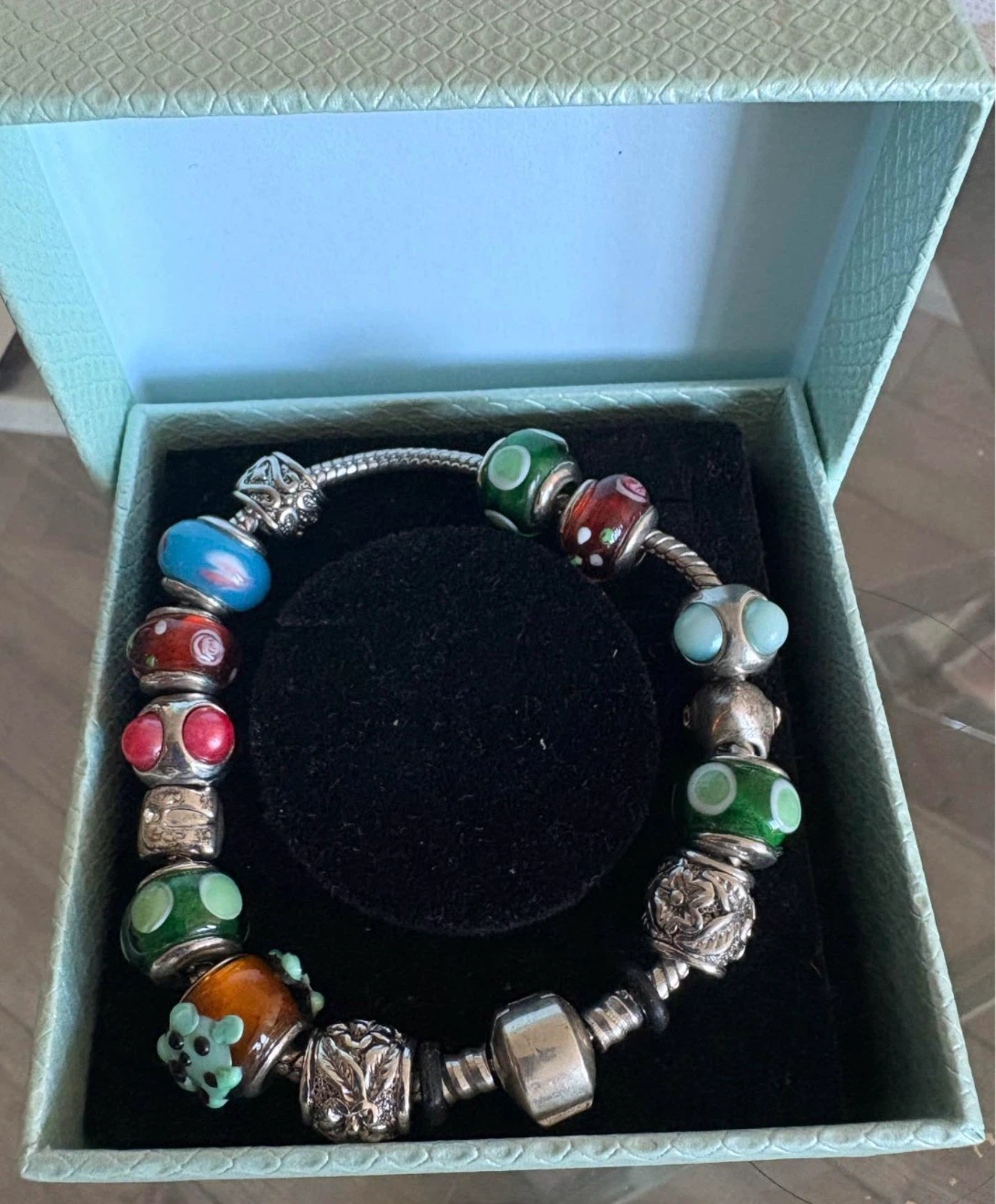 Multicoloured  silver charm bracelet - photo 4