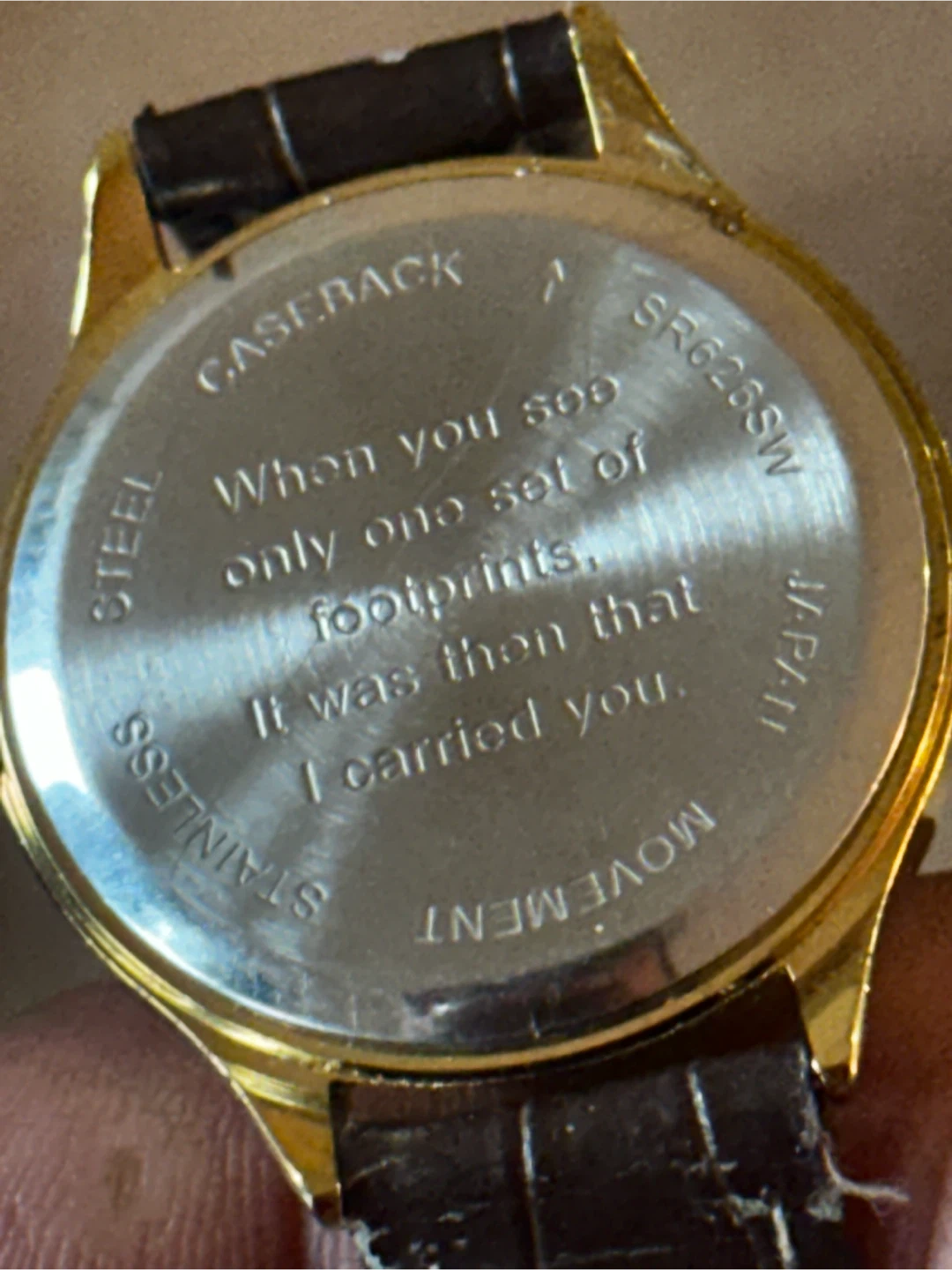 Vintage Gold Tone "Footprints in the Sand" Quartz Watch - photo 2