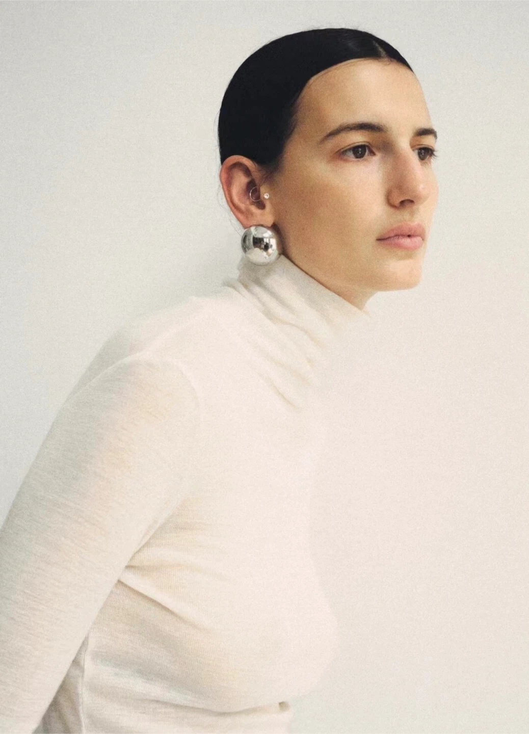Lisa’s outfit Cream Long Sleeve Turtleneck Top - photo 2