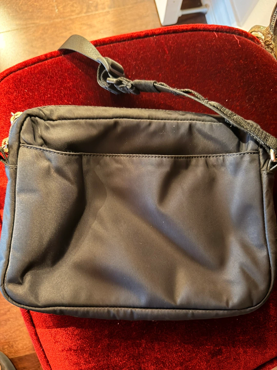 Lululemon Black Crossbody Bag - photo 2