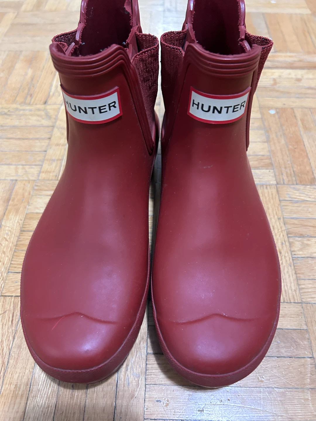 Women’s Hunter Chelsea Rain Boots Red