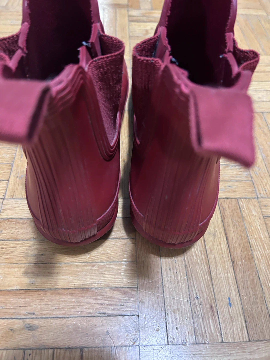 Women’s Hunter Chelsea Rain Boots Red - photo 3