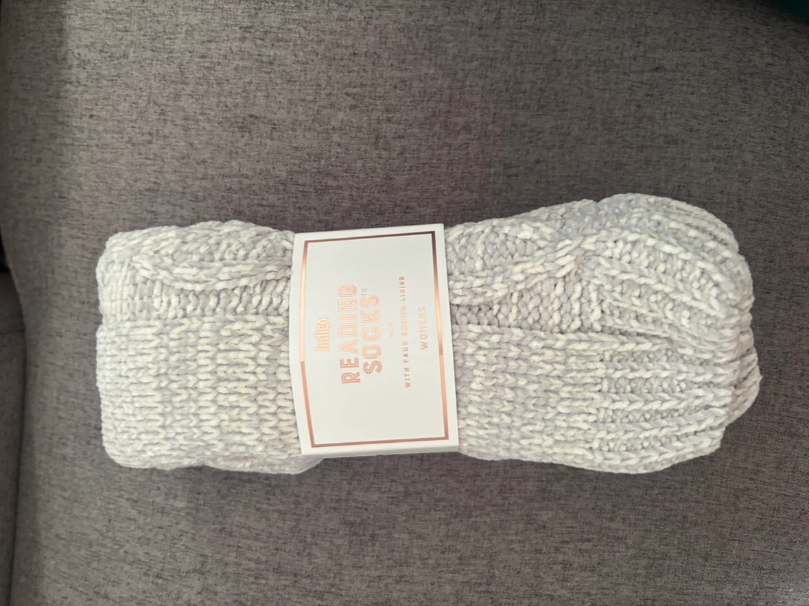 Indigo Reading Socks