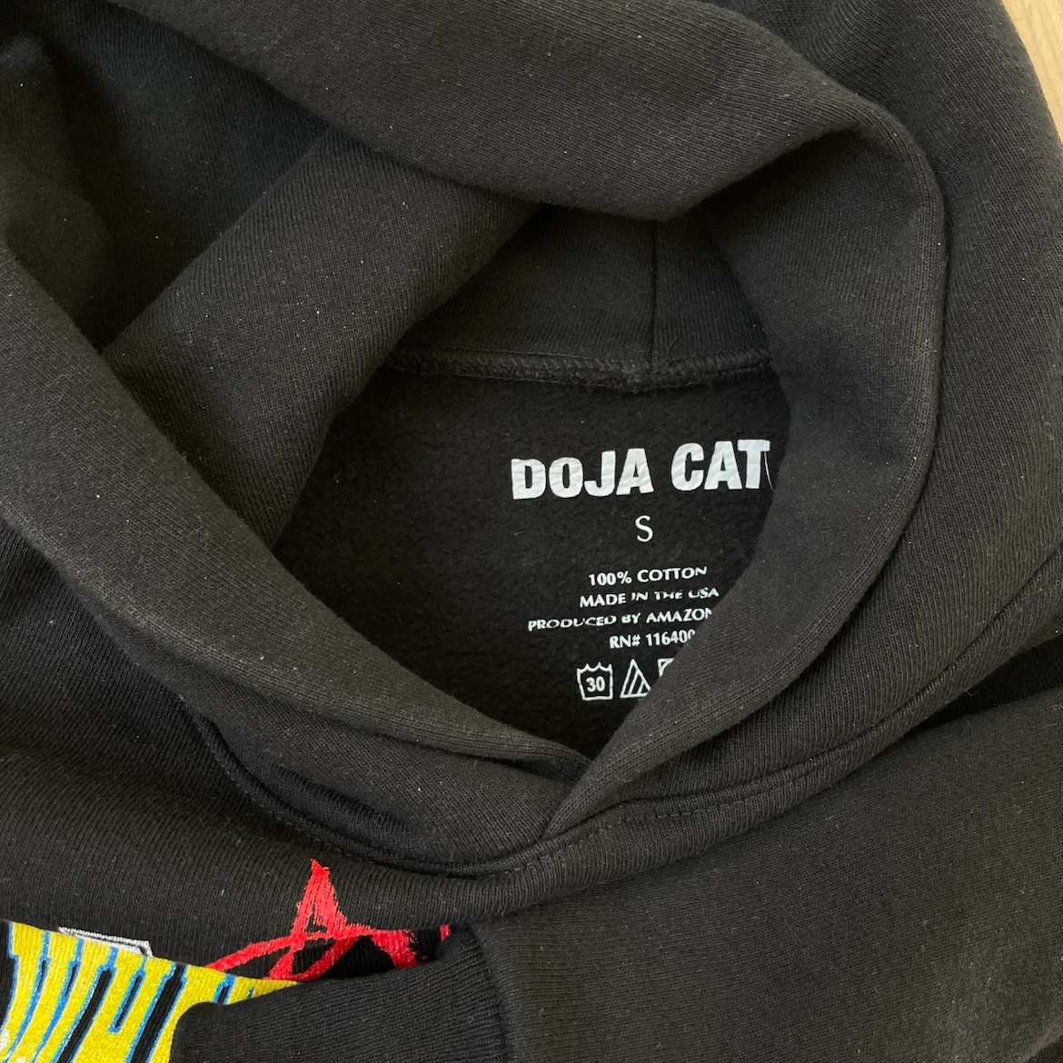 Doja Cat Scarlet Tour Merch Sweater - photo 3