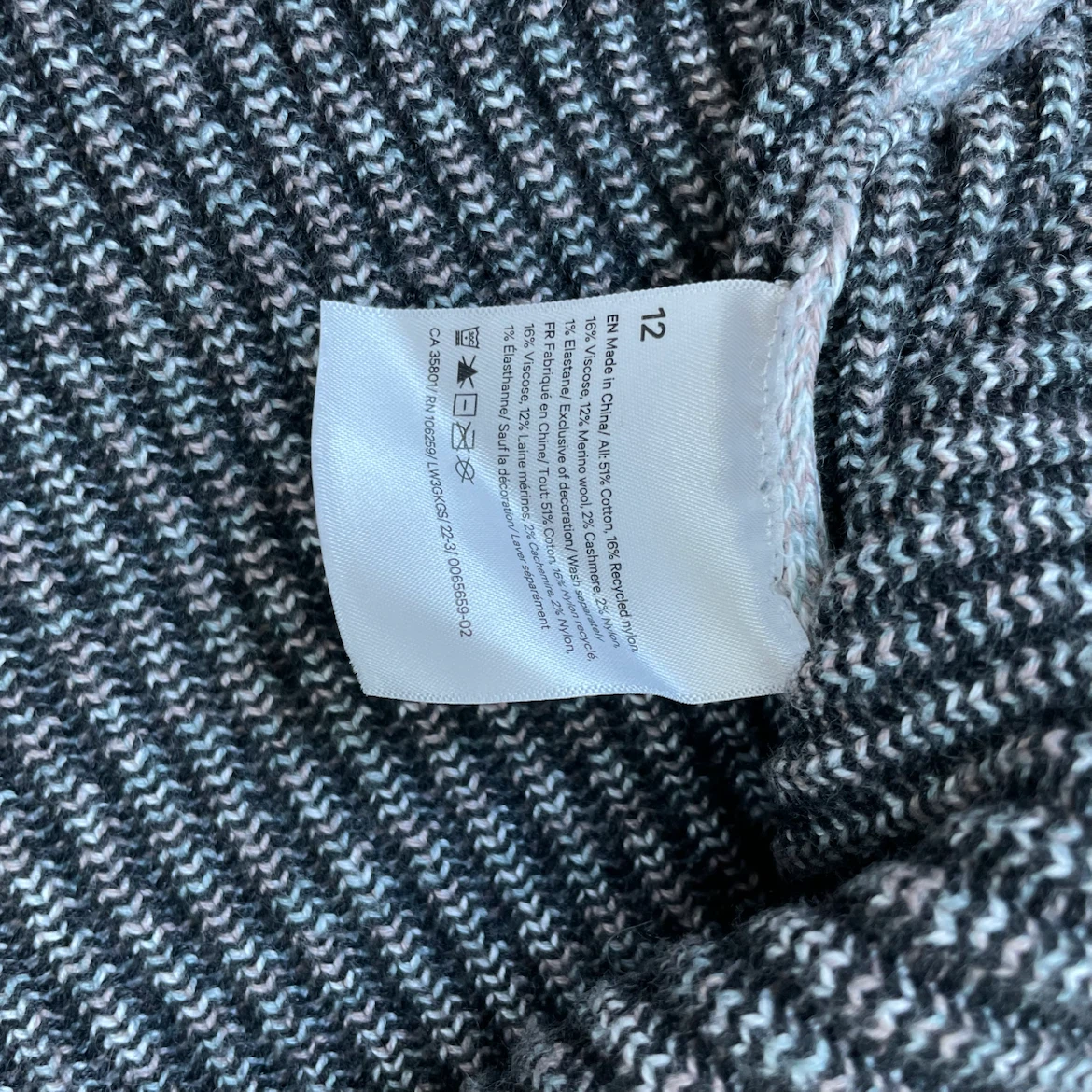 Lululemon Cotton-Cashmere Blend Mockneck Sweater - photo 3