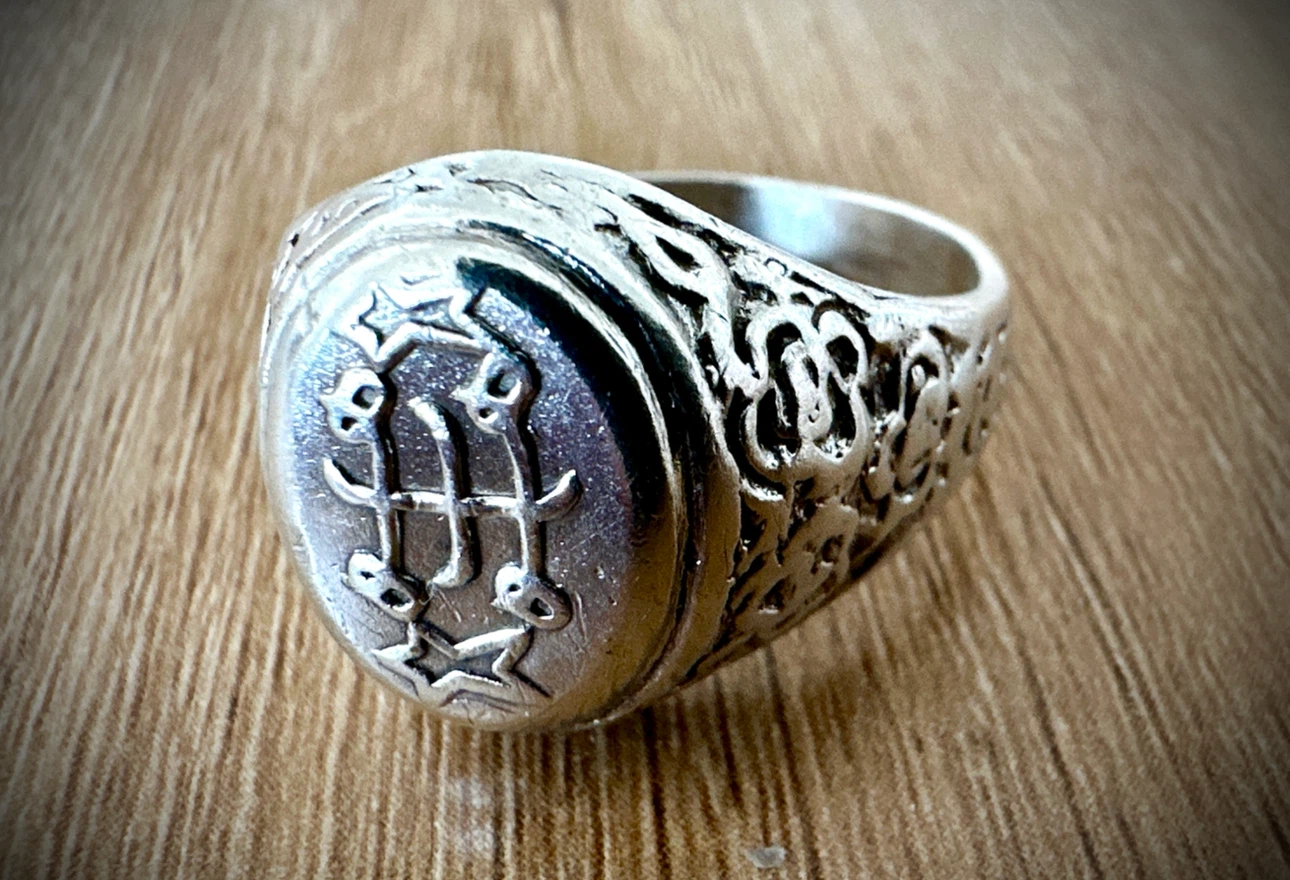Gothic Signet Silver Ring Tested 925