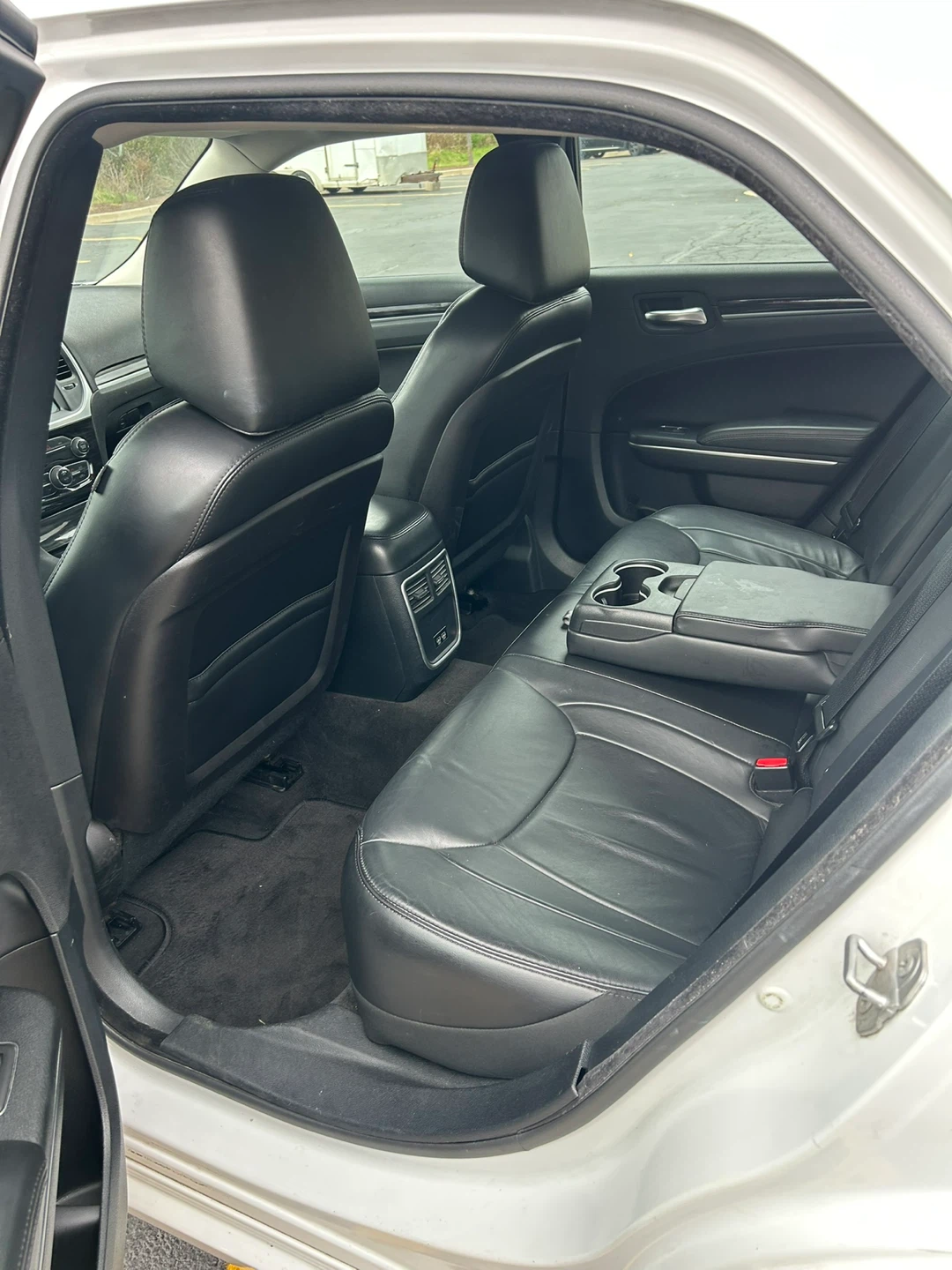 2015 Chrysler 300 Command attention - photo 5