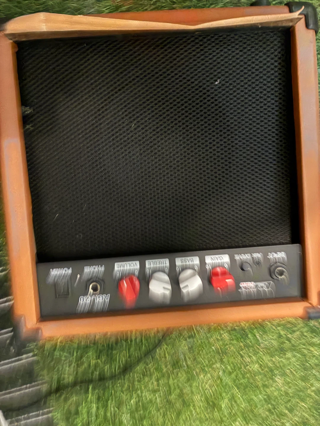 Lux Pro AGL-20 Guitar Amplifier - photo 2