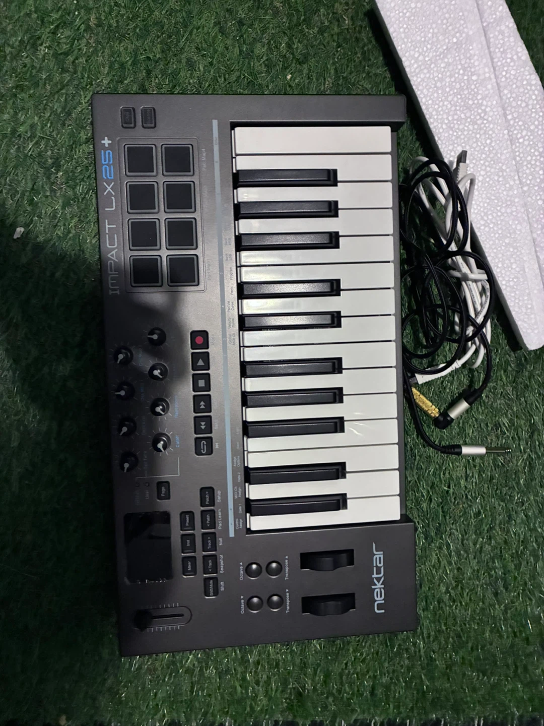 Nektar Impact LX25+ USB MIDI Controller Keyboard - photo 2
