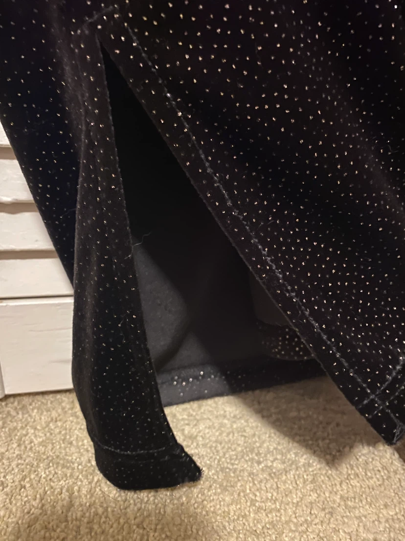 NEW! Women’s Black Long Sleeve Sequinned Top - photo 3