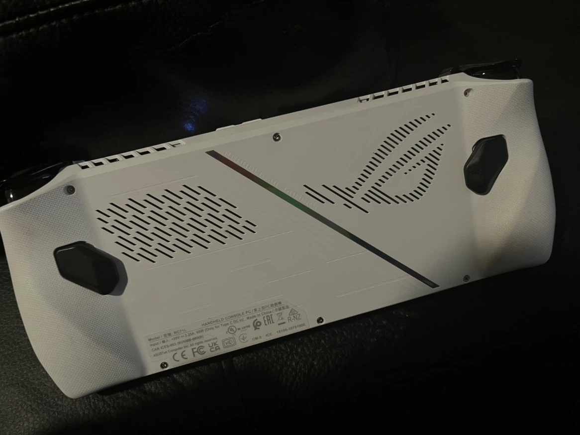 Asus rog ally z1 extreme - photo 4