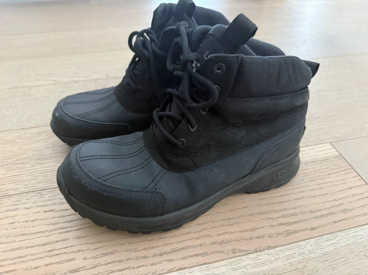 UGG - Mens Emmet boots - size 8 - photo 4