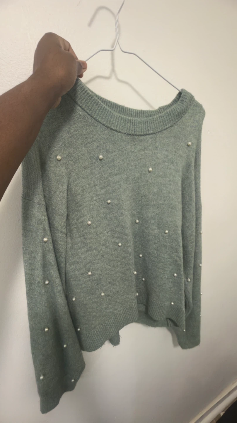 3 sweaters and 1 beautiful turtleneck sweater for women - photo 4