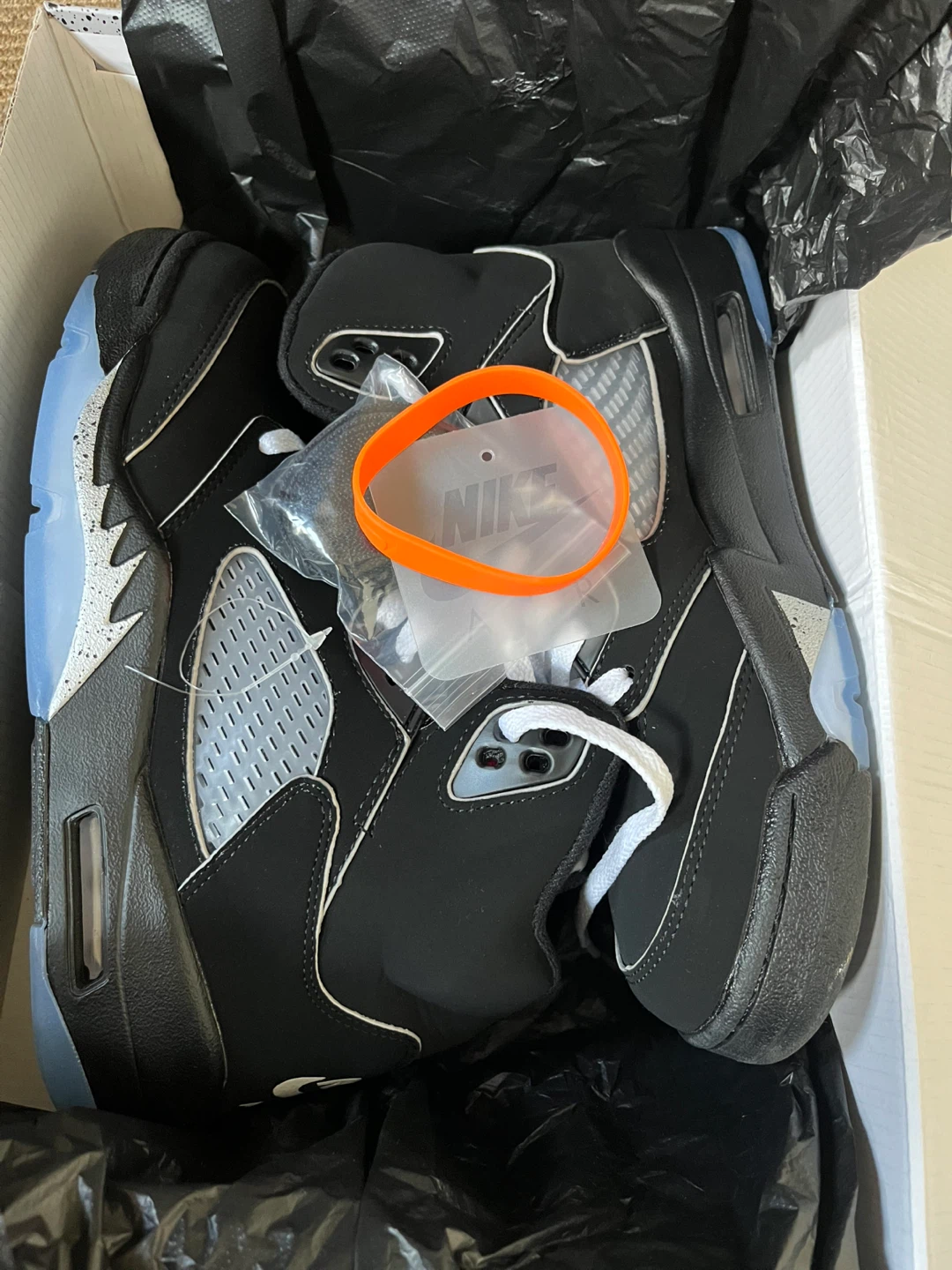 Nike Air Jordan 5 Retro Black - photo 5