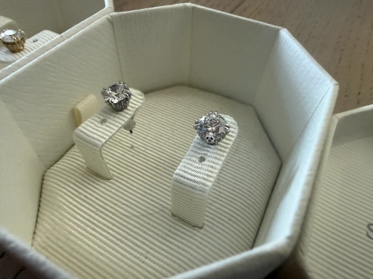 SWAROVSKI - jewelry bundle - stud earrings & bracelet / necklace - photo 4