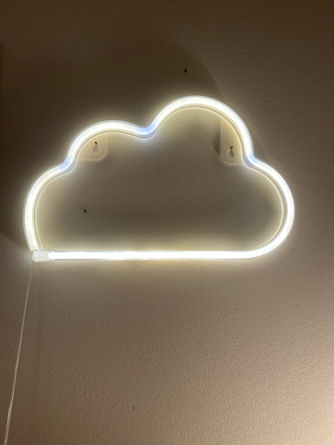 Cloud-shaped LED neon wall light
